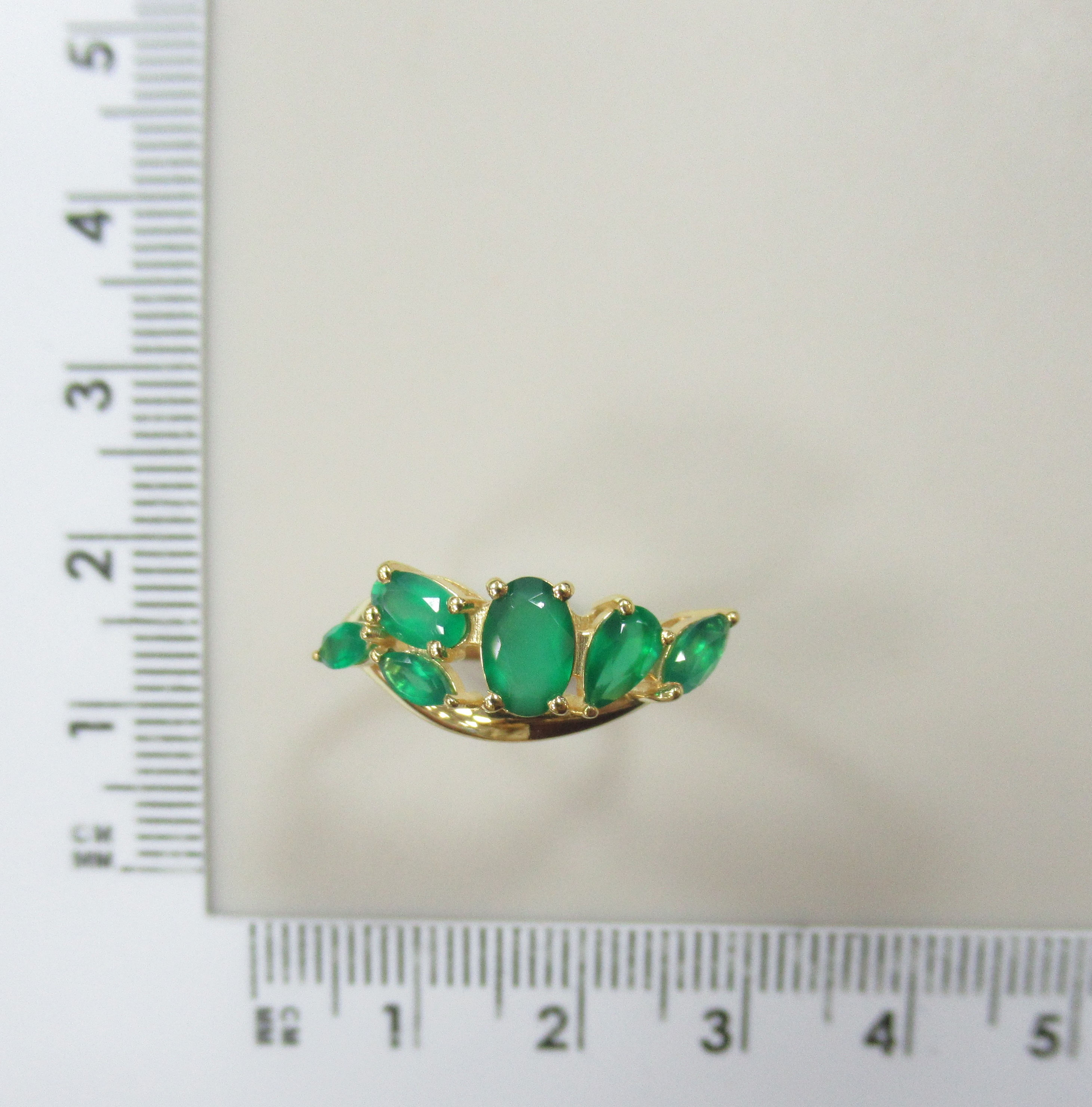 Серебряное кольцо с агатами